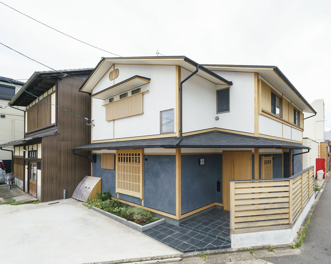 竹田工務店 【京都市・無垢材・2世帯住宅】京都産北山杉や地松を使い、造作を盛り込んだ大工の技が光る家の建築実例画像2