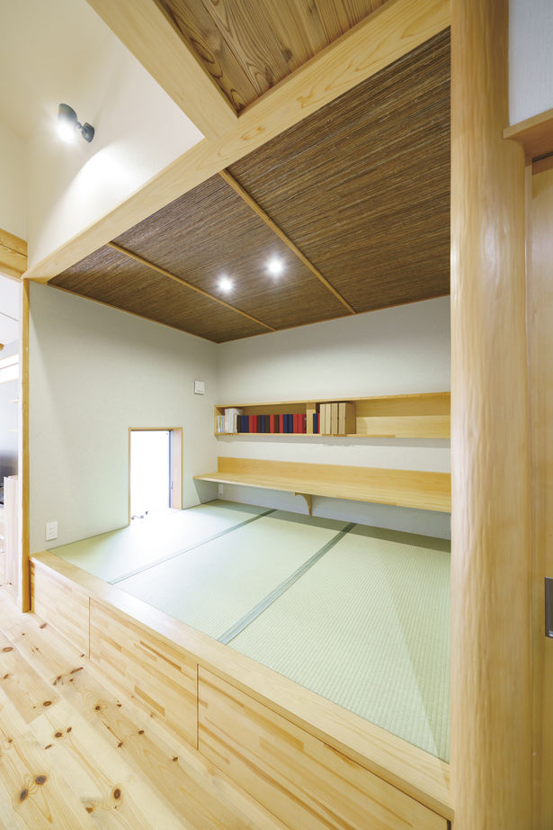 竹田工務店 【京都市・無垢材・2世帯住宅】京都産北山杉や地松を使い、造作を盛り込んだ大工の技が光る家の建築実例画像3