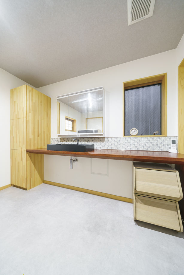 竹田工務店 【京都市・無垢材・2世帯住宅】京都産北山杉や地松を使い、造作を盛り込んだ大工の技が光る家の建築実例画像10