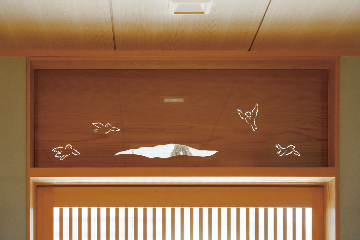 竹田工務店 【無垢材・平屋風】聚楽壁や北山杉など伝統的な素材を使った和モダンな家。10年経っても変わらぬ住み心地の建築実例画像9