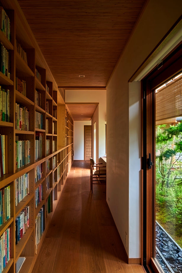 竹田工務店 【京都市・自然素材の家】大工の技巧がそこかしこに。京都産北山杉を贅沢にあしらった自然と暮らす住まいの建築実例画像5