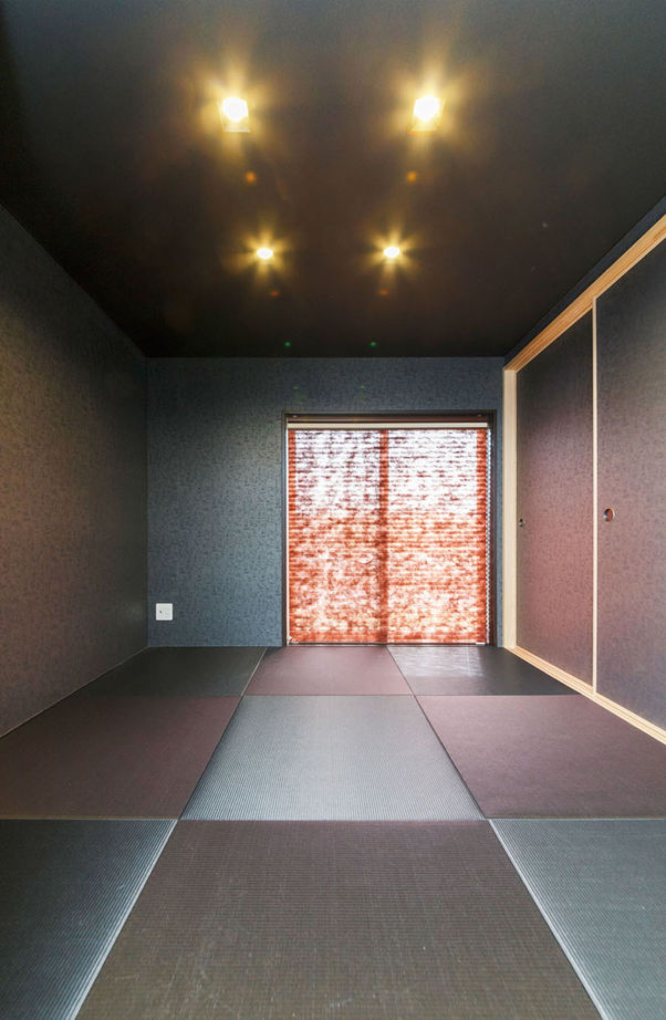 クレバリーホーム 【1500～1999万円／収納／家事ラク／間取図有】5人家族の笑顔を育む、団らんの白と癒しの黒の建築実例画像8