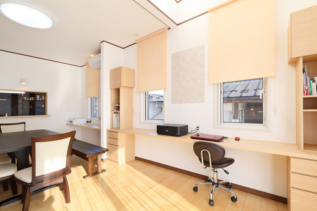 クレバリーホーム 【3000～3500万円／吹き抜け／間取図有】個々の時間も団らんの時間も、みんなが快適に暮らせる3世帯住宅の建築実例画像3