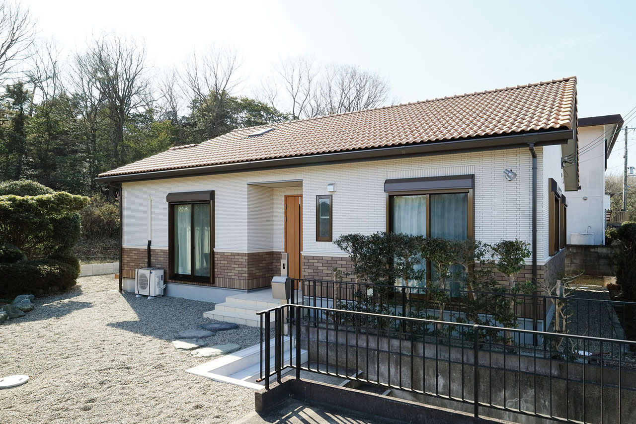 クレバリーホーム 【1500～1999万円／平屋／家事ラク／間取図有】末永く快適に暮らすための工夫を詰め込んだ平屋の住まいの建築実例画像1