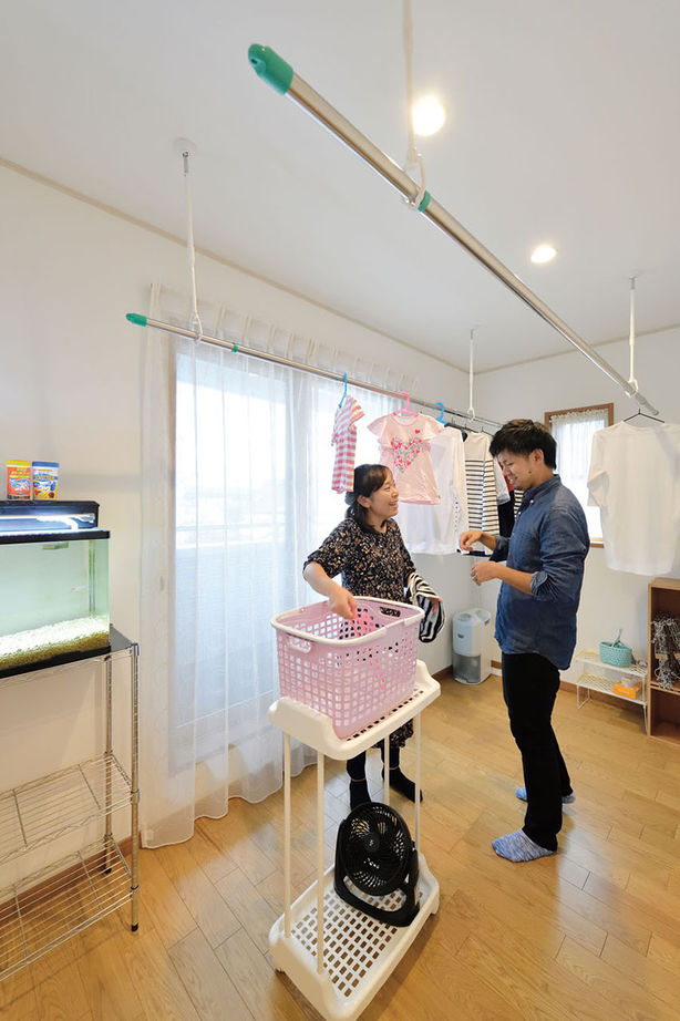 クレバリーホーム 【2000万円～2499万円／充実収納／家事がラク／間取図有】平屋の良さを採り入れた子育てしやすい2階建ての建築実例画像6