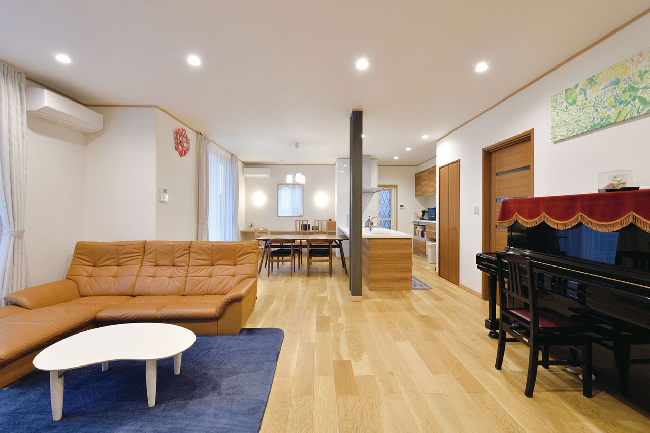 クレバリーホーム 【2000万円～2499万円／充実収納／家事がラク／間取図有】30帖超えの「LDK＋和室」でのびのび子育ての建築実例画像4