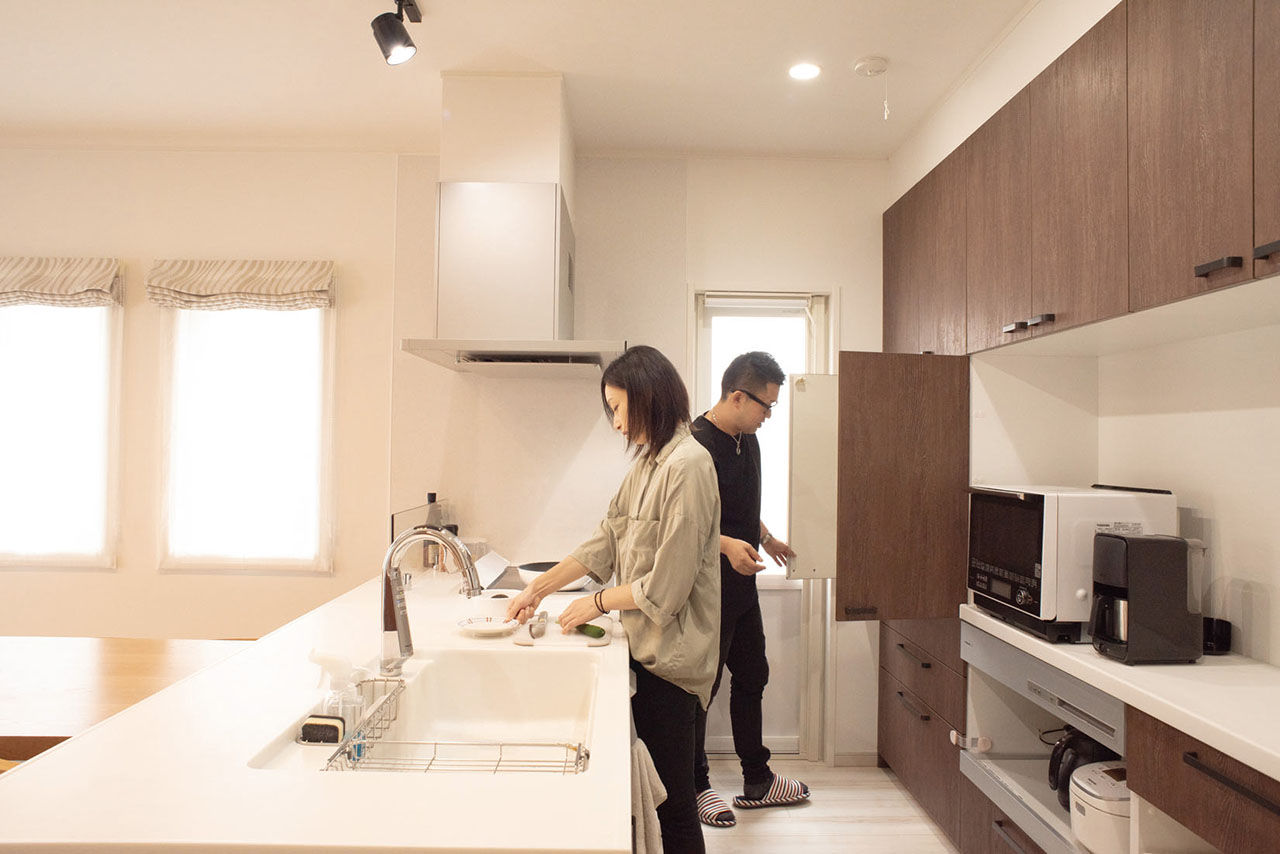 クレバリーホーム 【2500万円～2999万円／共働き世帯／間取図有】家事も子育ても、ふたりで取り組める工夫満載の住まいの建築実例画像1