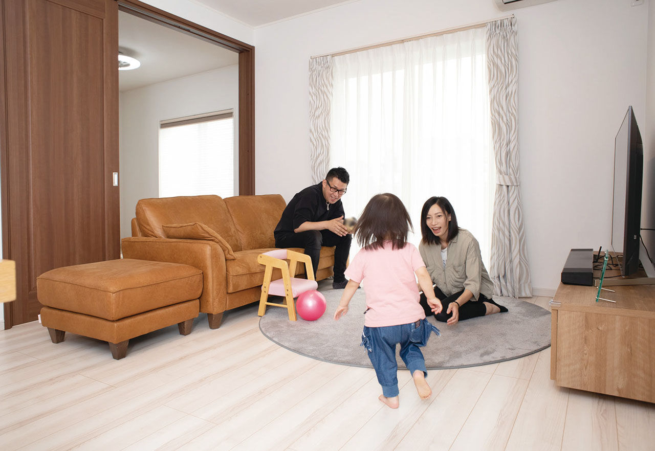 クレバリーホーム 【2500万円～2999万円／共働き世帯／間取図有】家事も子育ても、ふたりで取り組める工夫満載の住まいの建築実例画像3