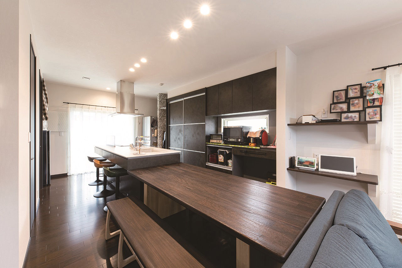 クレバリーホーム 【家事動線／高気密・高断熱／太陽光／間取図有】家事を楽に、寛ぎも大切に。暮らしのコストも安心な住まいの建築実例画像4