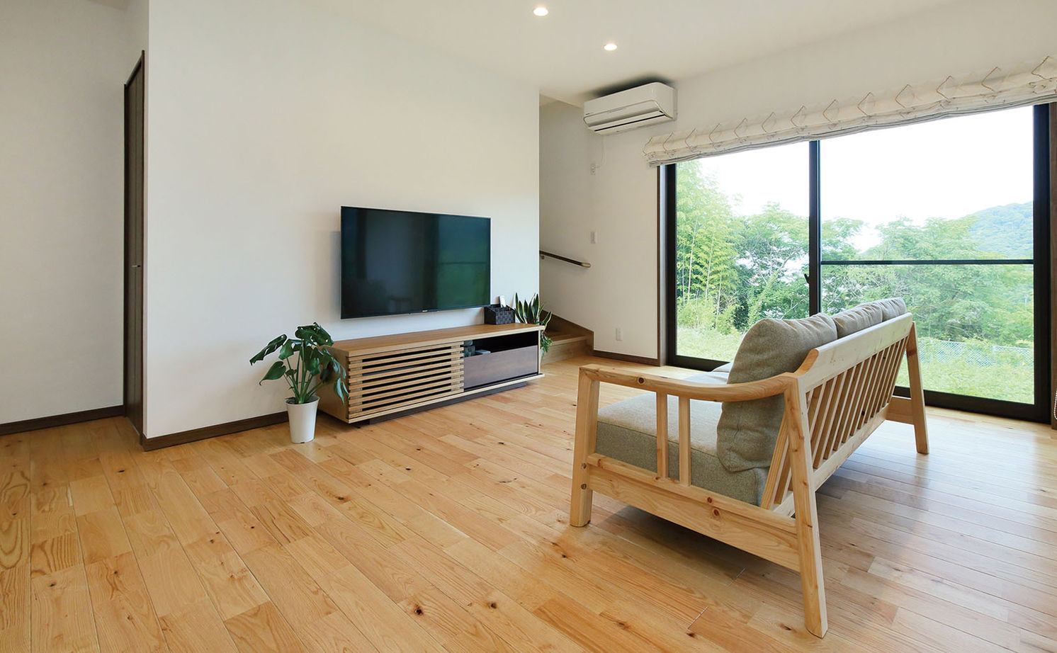 クレバリーホーム 【2500万円～2999万円／家事動線／収納充実／間取図有】共働き＆子育て世代が建てた、南欧テイストの住まいの建築実例画像5