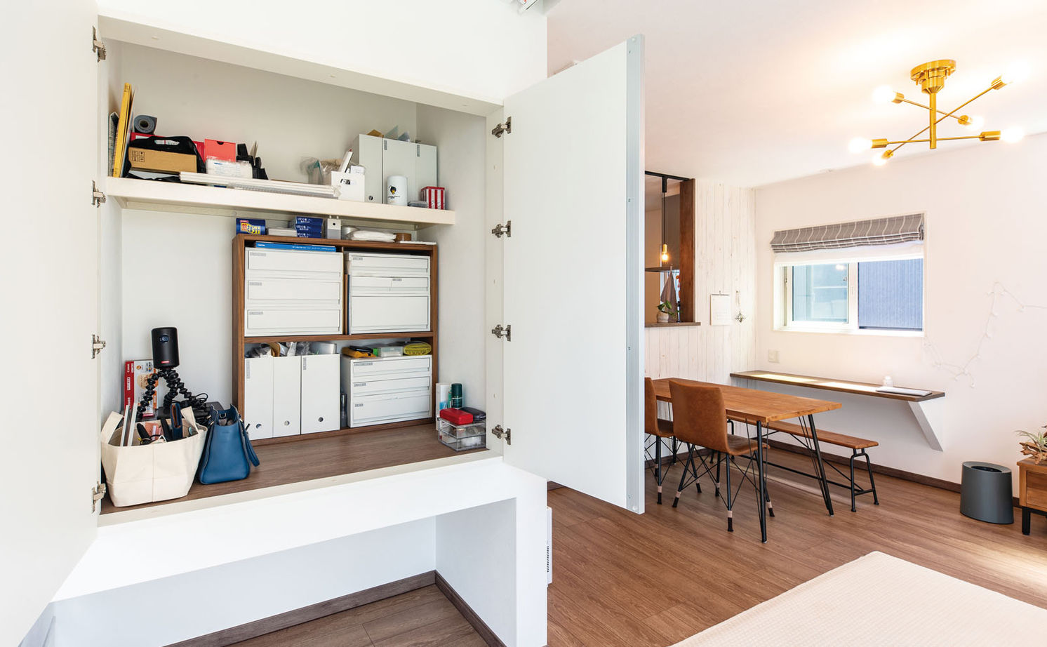 クレバリーホーム 【2000万円～2499万円／カフェスタイル／間取図有】お洒落なデザインと効率的な動線で共働きの毎日を豊かにの建築実例画像3