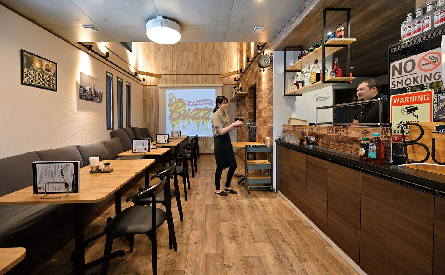 クレバリーホーム 【2500万円～2999万円／カフェ／店舗併用／間取図有】カフェとマイホーム、2つの夢を叶えた店舗併用住宅の建築実例画像1