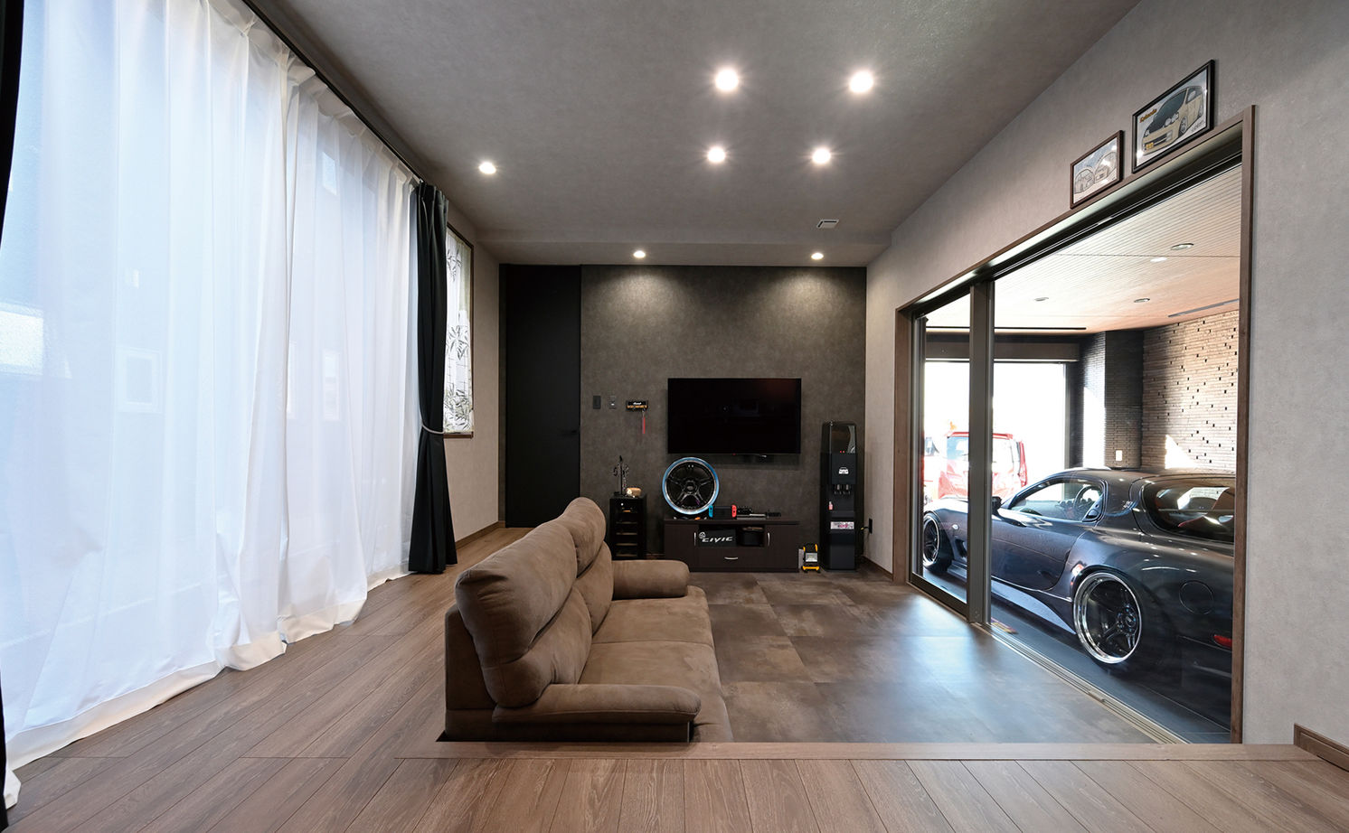 クレバリーホーム 【2500万円～2999万円／ビルトインガレージ／間取図】暮らしの中心に趣味を据え、家時間を楽しむ住まいの建築実例画像5