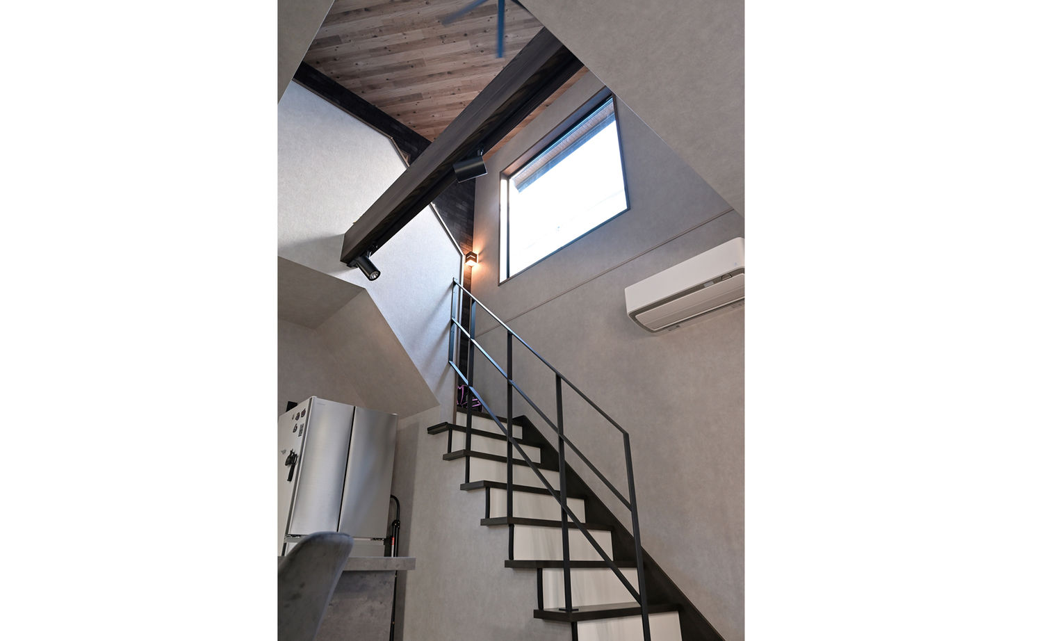 クレバリーホーム 【2500万円～2999万円／ビルトインガレージ／間取図】暮らしの中心に趣味を据え、家時間を楽しむ住まいの建築実例画像13