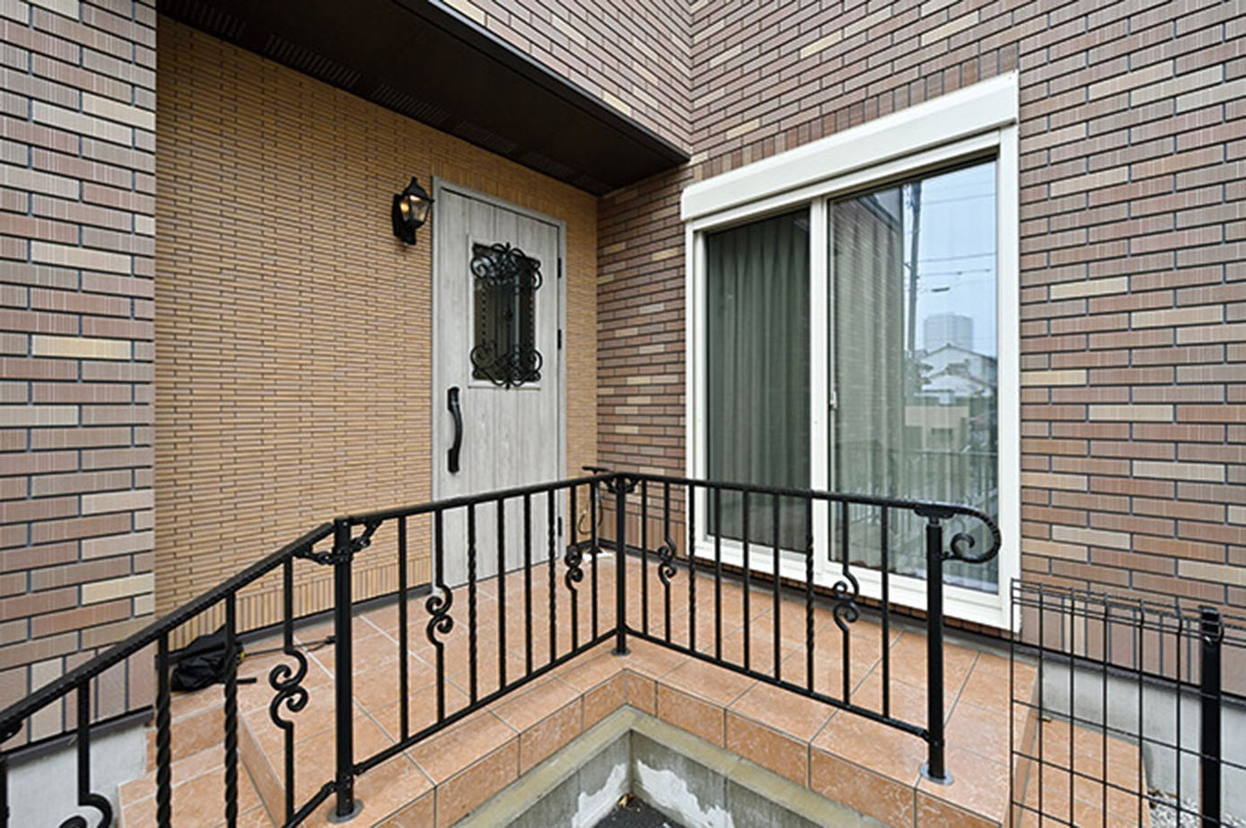 クレバリーホーム 【2500万円～2999万円／防音／収納充実／間取図有】趣味や仕事に思い切り没頭できる！憧れの住まいを実現の建築実例画像3