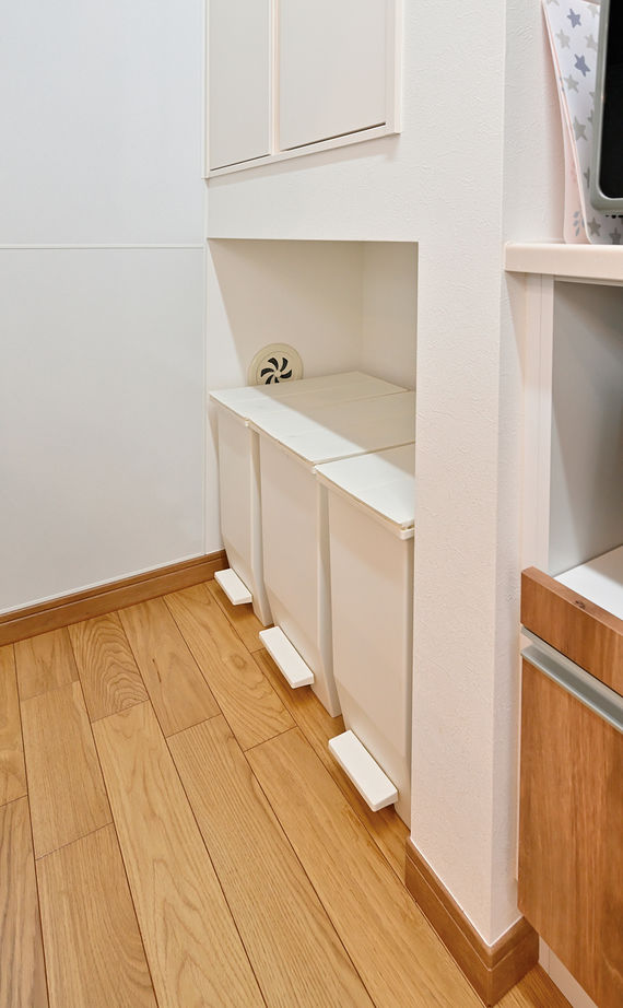 クレバリーホーム 【2500万円～2999万円／吹抜けリビング／間取図有】大きな窓から四季を伝える借景が暮らしに彩りを添える家の建築実例画像12