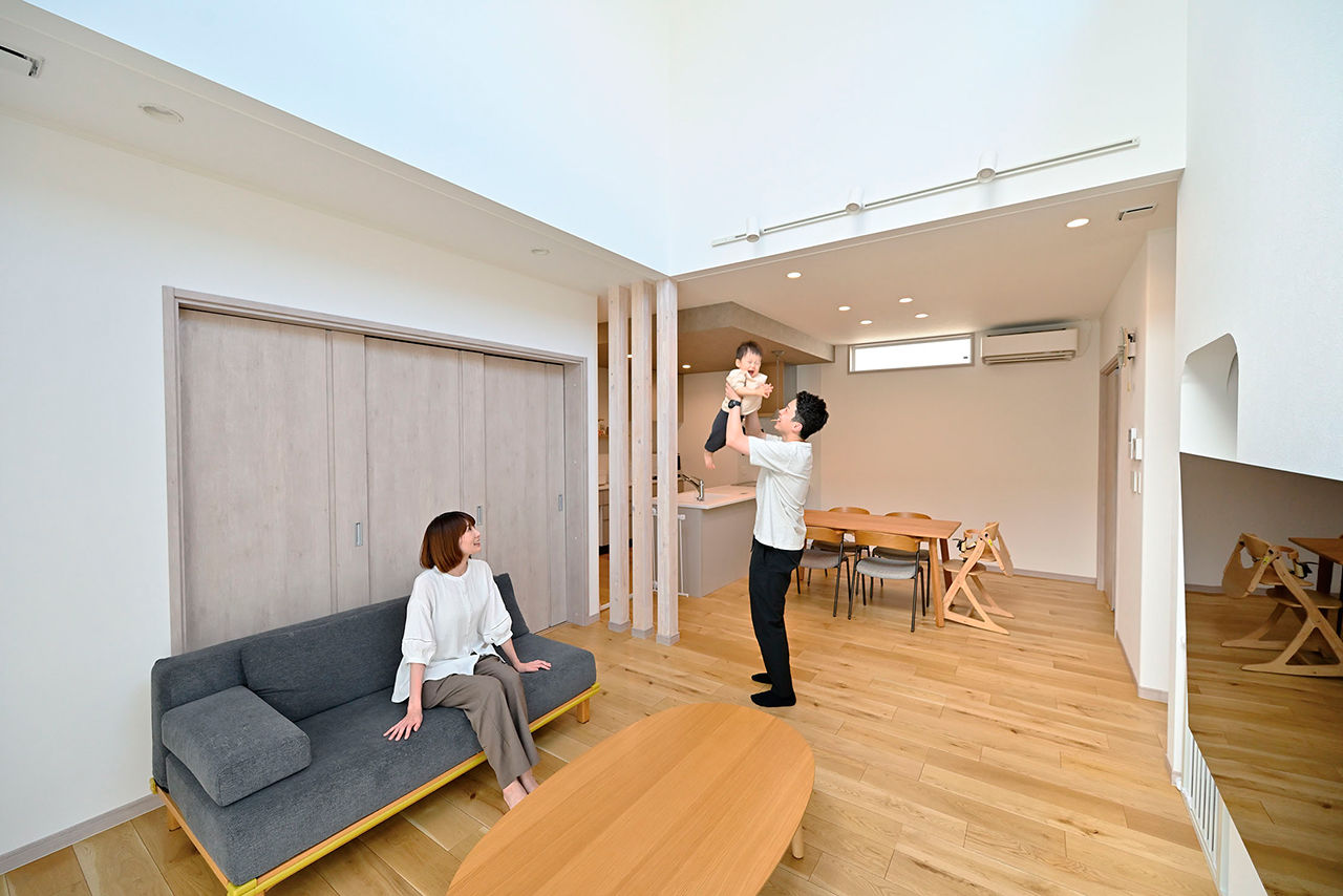 クレバリーホーム 【2000万円～2499万円／家事動線／間取図有】家族が心地よい距離感で過ごすLDK。平屋のように暮らせる家の建築実例画像4