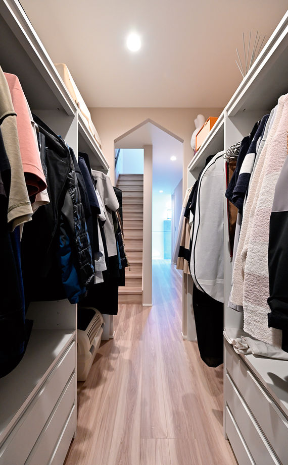 クレバリーホーム 【4000万円～／屋上アウトドアリビング／間取図有】ホテルライクな高級感。愛犬との時間も楽しむ暮らしの建築実例画像12