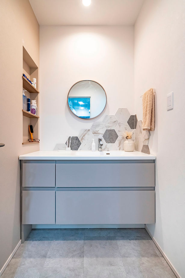 クレバリーホーム 【2000万円～2499万円／平屋／間取図有】勾配天井で開放感たっぷり。生活&収納動線に工夫が光る、快適な家の建築実例画像6