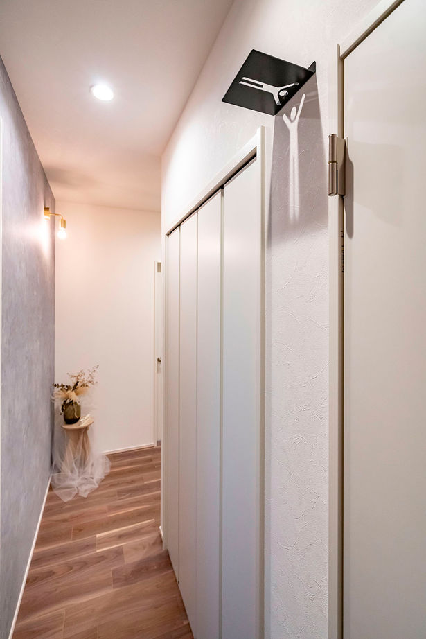 クレバリーホーム 【2000万円～2499万円／平屋／間取図有】勾配天井で開放感たっぷり。生活&収納動線に工夫が光る、快適な家の建築実例画像8