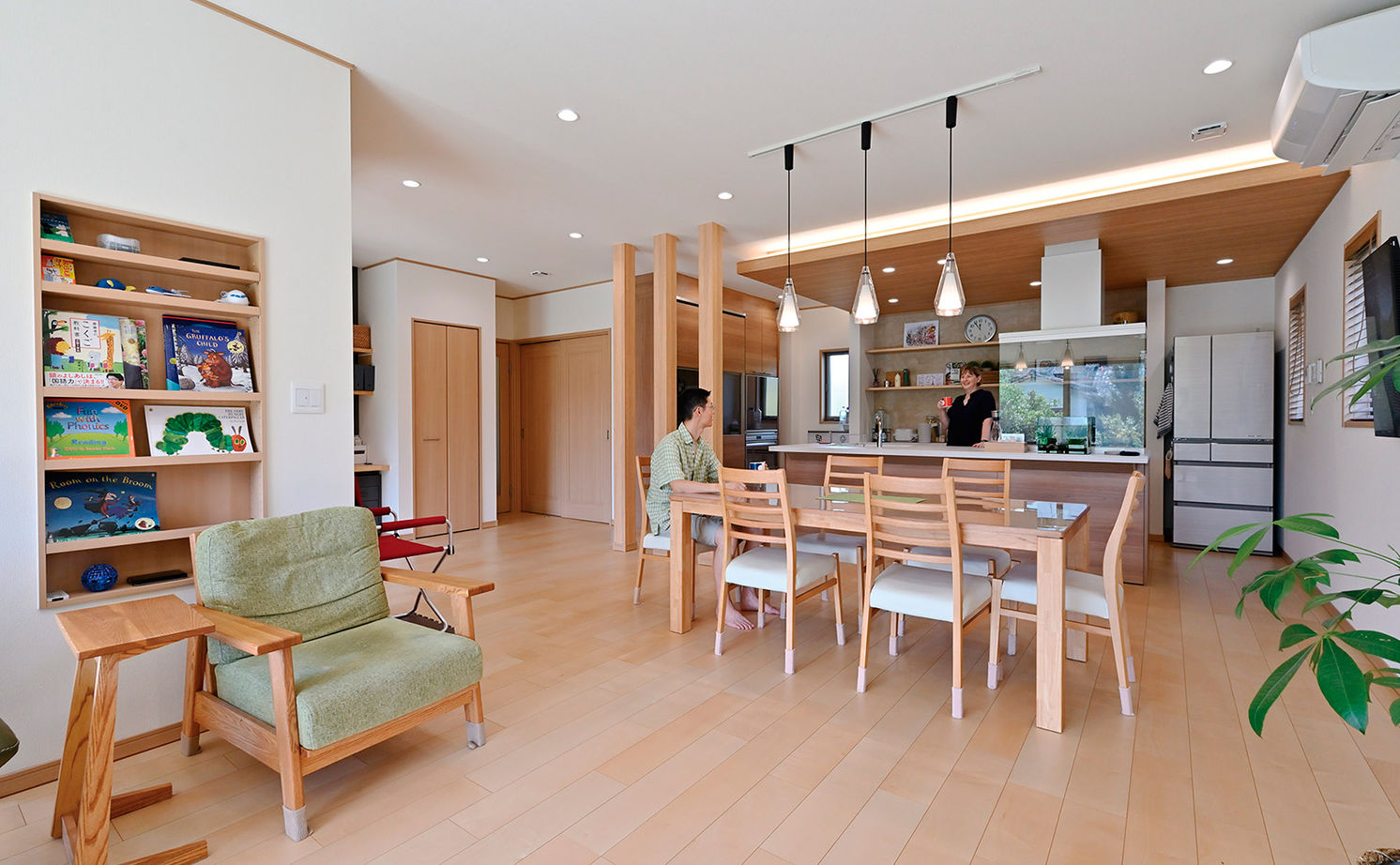 クレバリーホーム 【4000万円～／趣味／間取図有】図書室や書斎など趣味空間も充実。豊かな時間が流れるスマートホームの建築実例画像1