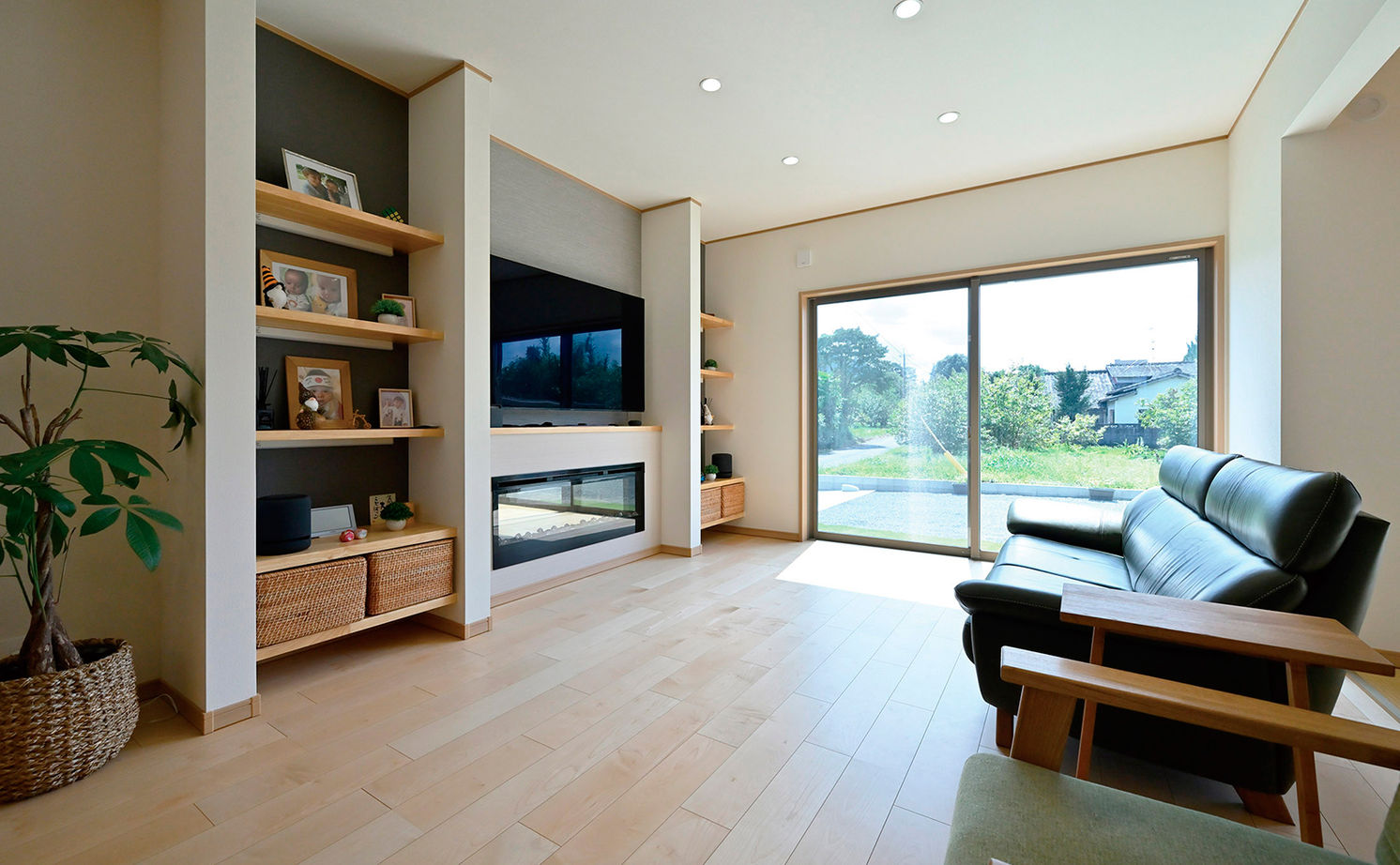 クレバリーホーム 【4000万円～／趣味／間取図有】図書室や書斎など趣味空間も充実。豊かな時間が流れるスマートホームの建築実例画像3