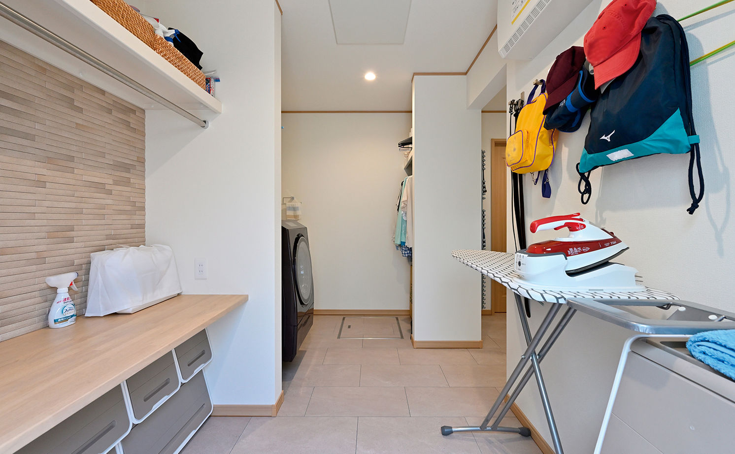 クレバリーホーム 【4000万円～／趣味／間取図有】図書室や書斎など趣味空間も充実。豊かな時間が流れるスマートホームの建築実例画像10