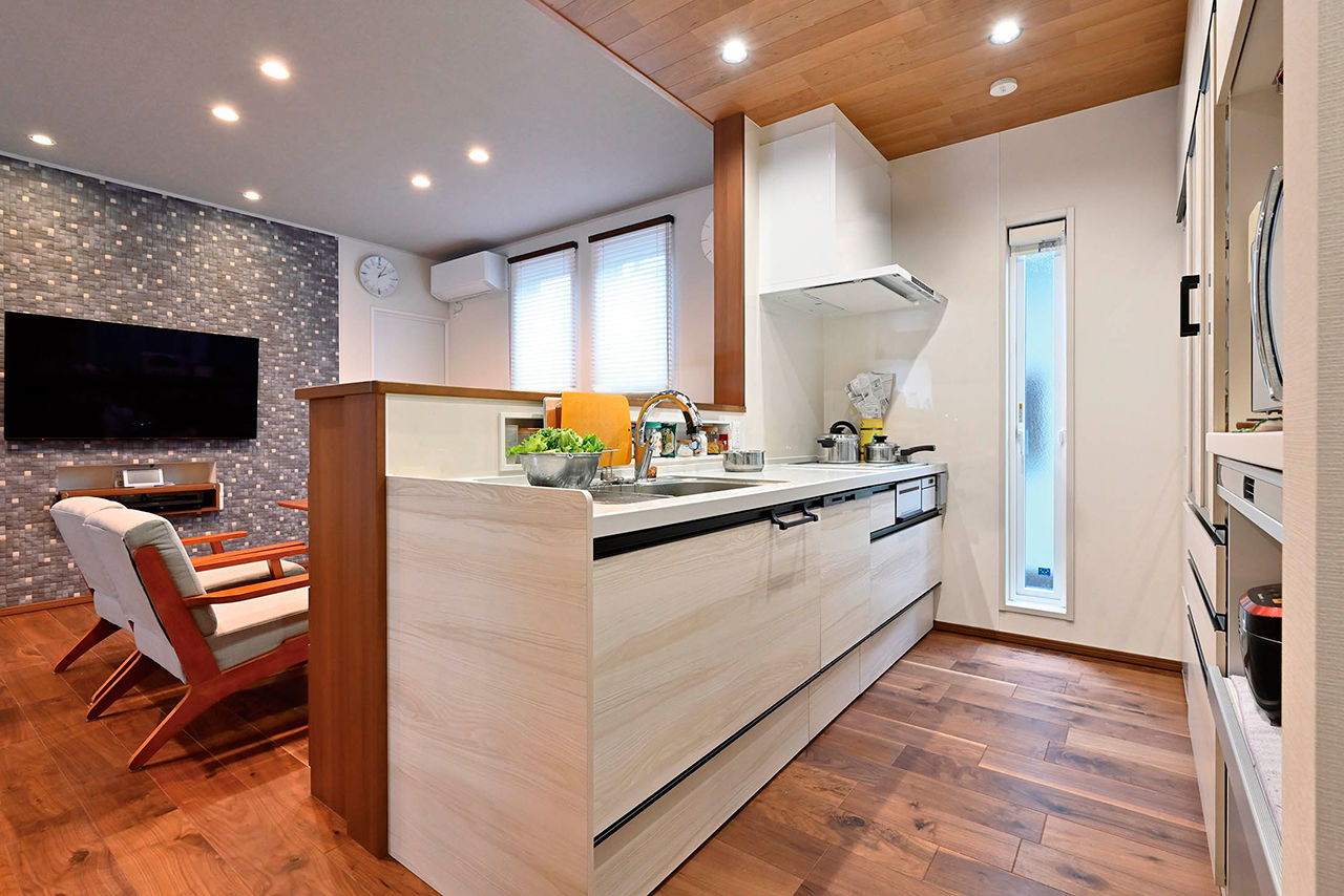 クレバリーホーム 【4000万円～／家事動線／間取図有】建築のプロが選んだ外壁総タイル貼り＆断熱性能。ゆとりと寛ぎ溢れる家の建築実例画像6