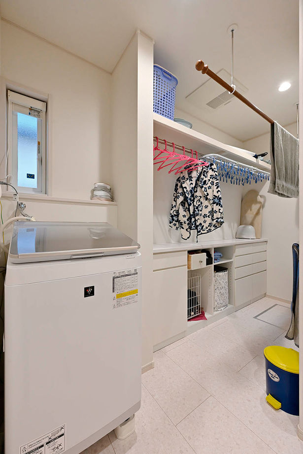 クレバリーホーム 【4000万円～／家事動線／間取図有】建築のプロが選んだ外壁総タイル貼り＆断熱性能。ゆとりと寛ぎ溢れる家の建築実例画像9