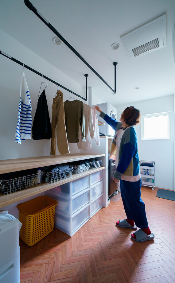 クレバリーホーム 【4000万円～／中2階／テラス／間取図】家族が心地よい距離感でくつろげる、完全同居型の二世帯住宅の建築実例画像10