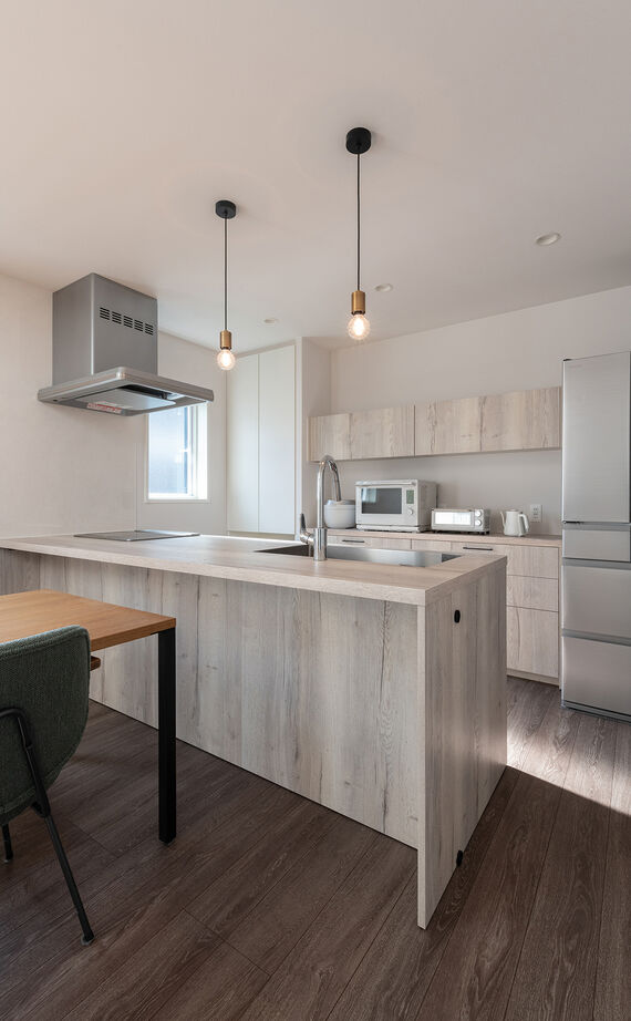 クレバリーホーム 【3500万円～3999万円／吹抜け／ペット／間取図】タイルならではの白が美しい。愛犬と暮らす高断熱の家の建築実例画像8