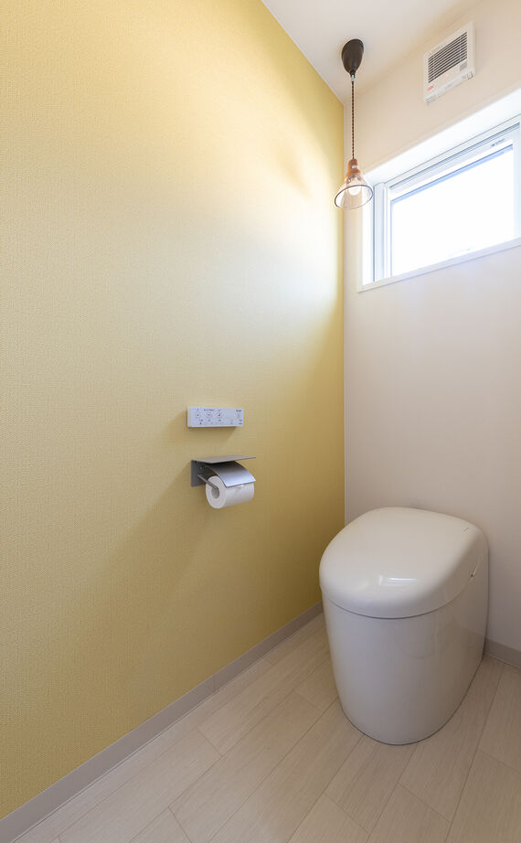 クレバリーホーム 【3500万円～3999万円／吹抜け／ペット／間取図】タイルならではの白が美しい。愛犬と暮らす高断熱の家の建築実例画像13