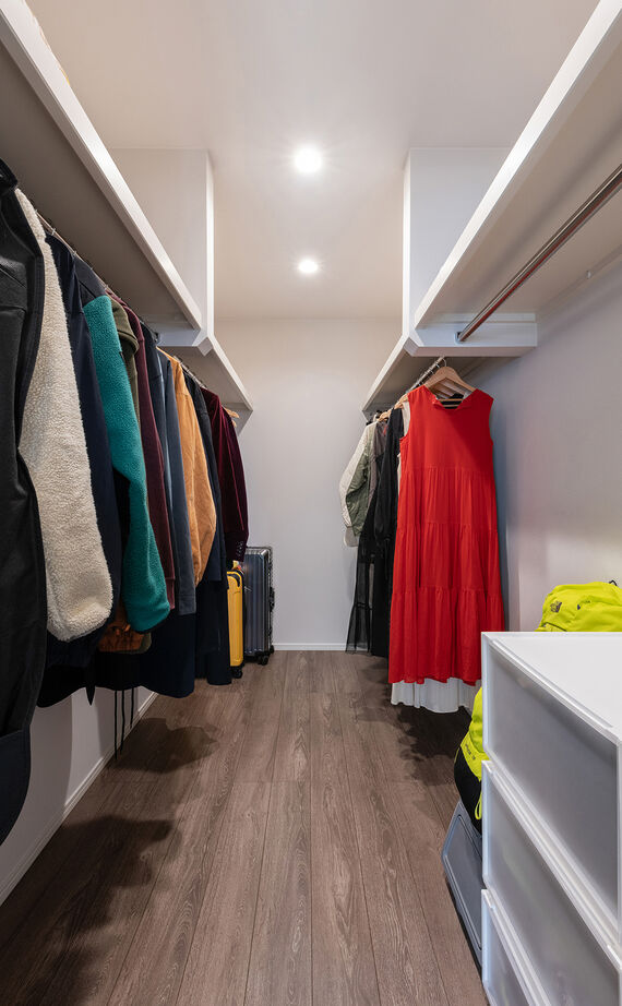 クレバリーホーム 【3500万円～3999万円／吹抜け／ペット／間取図】タイルならではの白が美しい。愛犬と暮らす高断熱の家の建築実例画像16