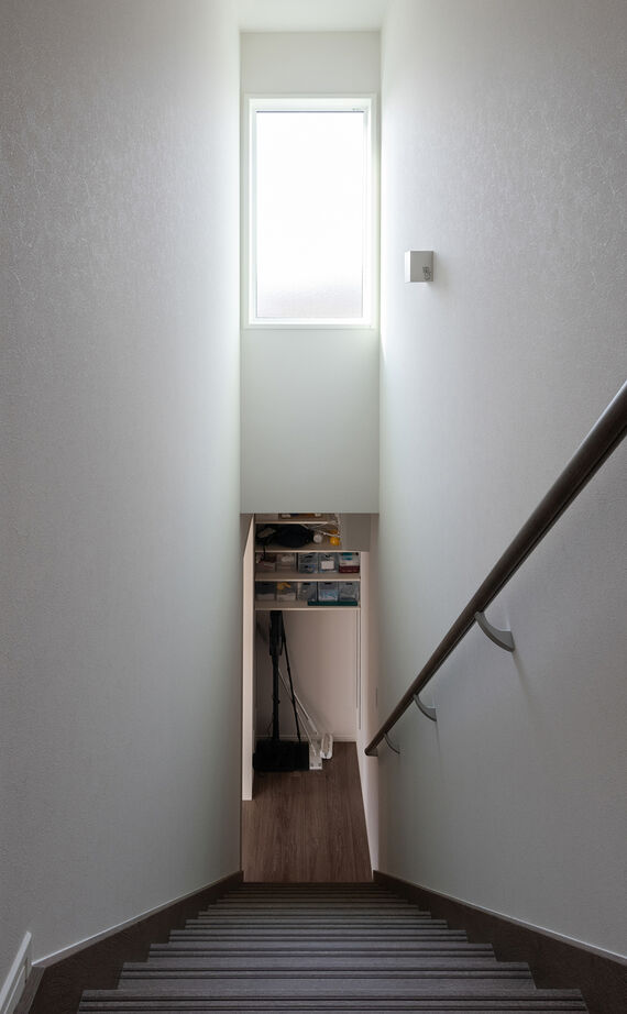 クレバリーホーム 【3500万円～3999万円／吹抜け／ペット／間取図】タイルならではの白が美しい。愛犬と暮らす高断熱の家の建築実例画像19