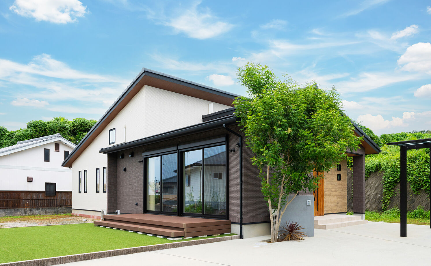 クレバリーホーム 【2000～2499万円／平屋／間取図】性能も間取りも設備も“100点”。充実の標準仕様で理想を形にした家の建築実例画像2