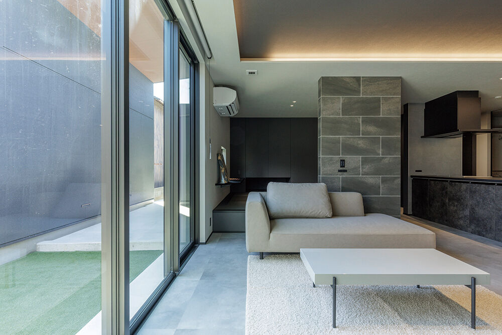 アイワホーム ホテルライクなデザインと快適な暮らし心地。こだわり満載の二世帯住宅の建築実例画像2