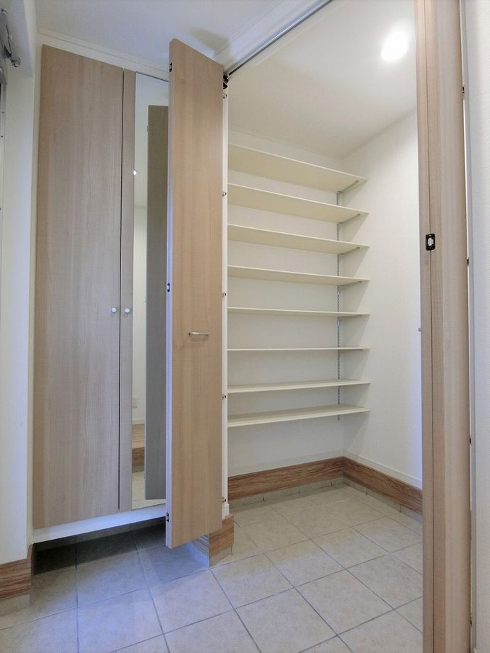 桔梗企画設計 【上尾市/4LDK/31坪】勾配天井や現しの梁、遊び心のあるロフトなどをちりばめた楽しくなる住まいの建築実例画像6