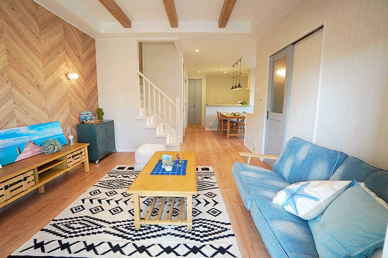 御浜住宅グループ（御浜建設） 枚方市｜2000万円台｜30坪以下｜間取り図｜気分は西海岸！カバードポーチのあるカリフォルニアテイストの家の建築実例画像3