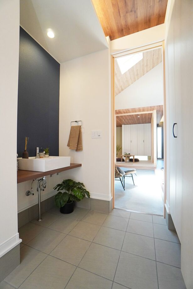 御浜住宅グループ（御浜建設） 枚方市｜2000万円台｜35坪｜間取り図｜吹き抜けが開放感を演出。暮らしの楽しみが広がる土間のある家の建築実例画像9