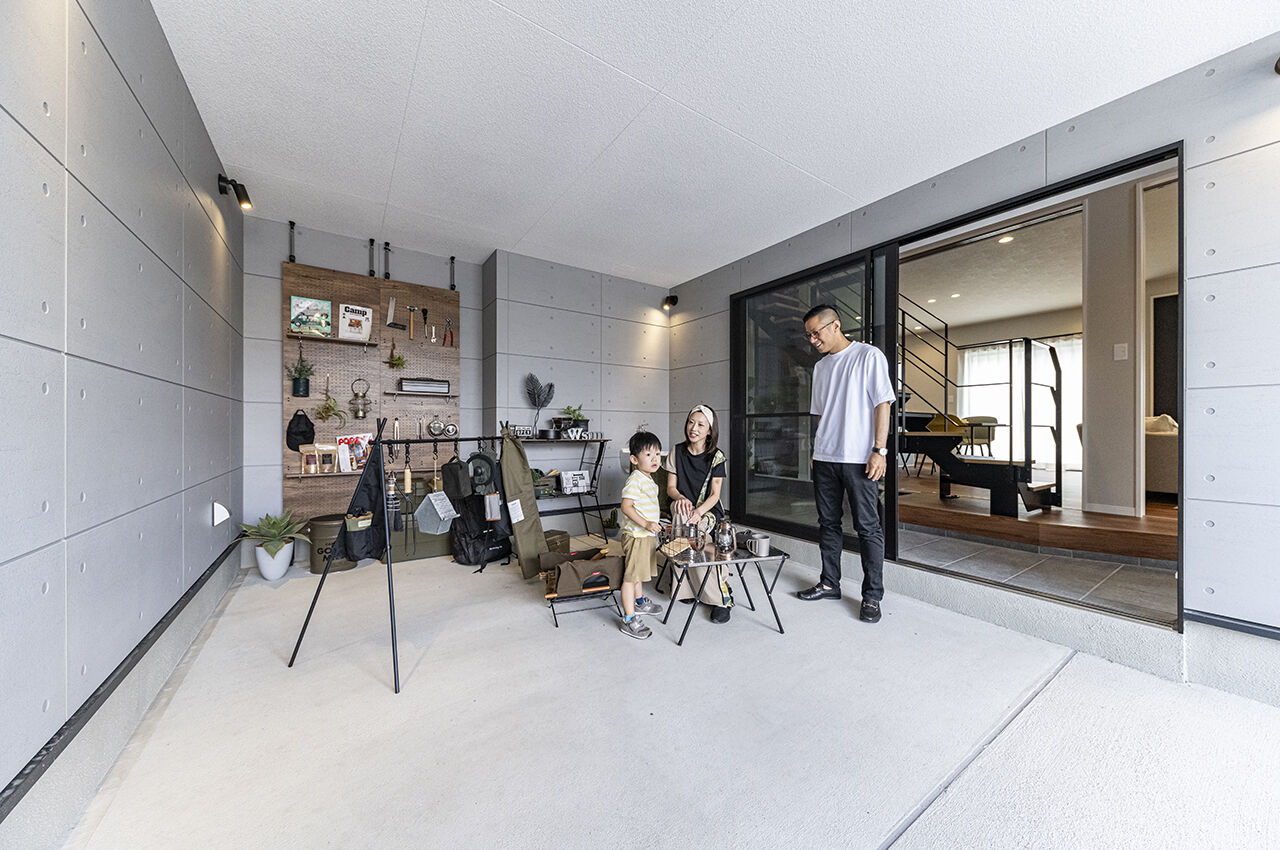 御浜住宅グループ（御浜建設） 枚方市｜2000万円台｜ビルトインガレージ｜間取り図｜リビングから愛車を眺められるガレージハウスの建築実例画像4