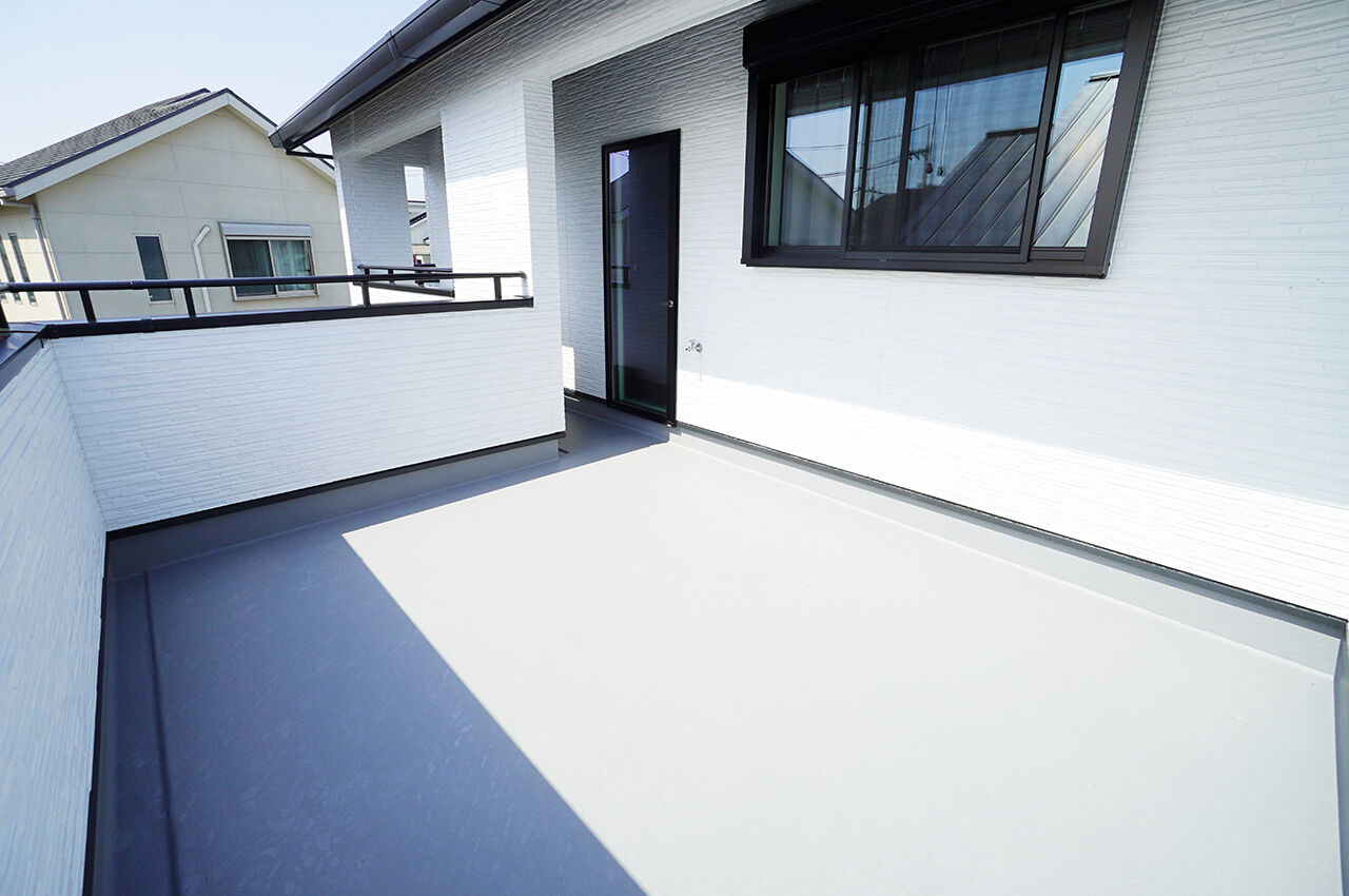 御浜住宅グループ（御浜建設） 枚方市｜2000万円台｜変形地｜間取り図｜隣家に囲まれた旗竿地でも明るく開放感が感じられる家の建築実例画像10