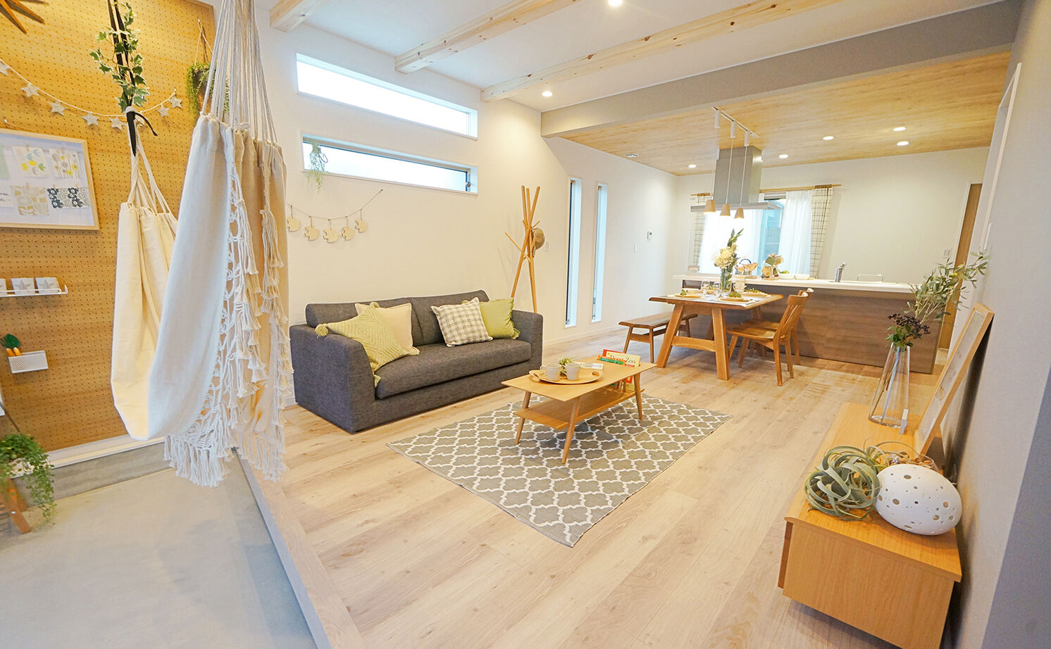 御浜住宅グループ（御浜建設） 枚方市｜2000万円台｜30坪｜間取り図あり｜自然を身近に感じながら暮らす「土間リビング」のある家の建築実例画像3