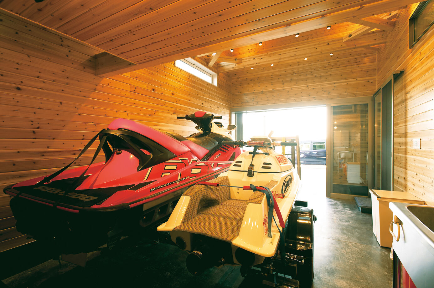 近藤建設 【3000万円台/75.8坪/間取り図】気兼ねない空間の二世帯住宅。書斎とつながる夢のビルトインガレージハウスの建築実例画像3