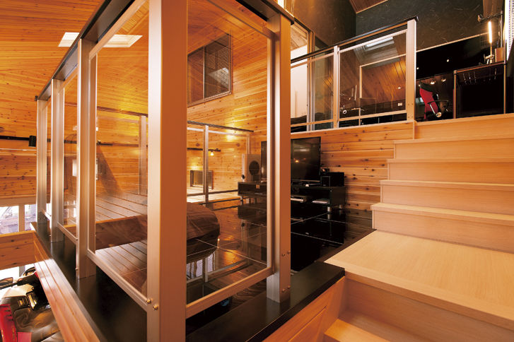 近藤建設 【3000万円台/75.8坪/間取り図】気兼ねない空間の二世帯住宅。書斎とつながる夢のビルトインガレージハウスの建築実例画像5