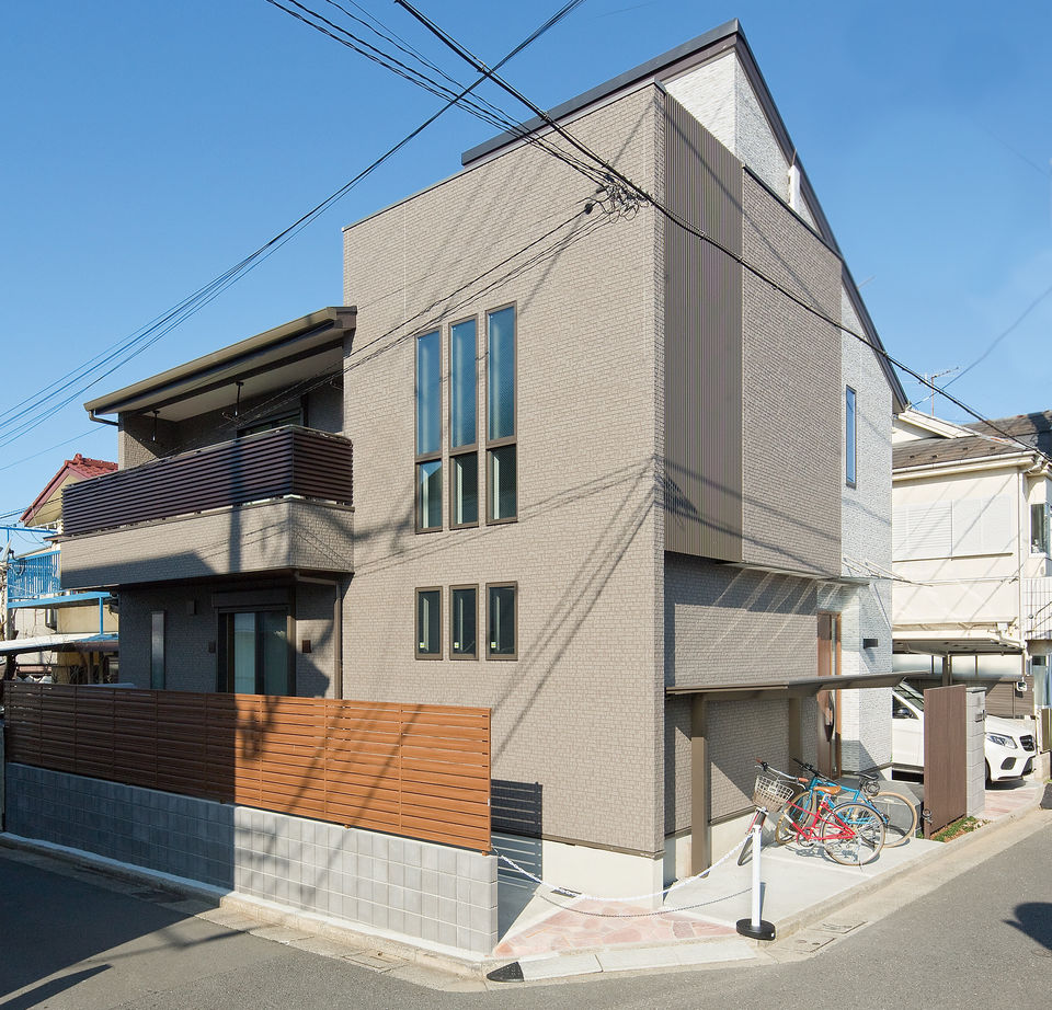 近藤建設 【2000万円台/40坪台/吹き抜け/間取り図】3人の子供部屋やトレーニングルームのあるサイディング外観の家の建築実例画像16