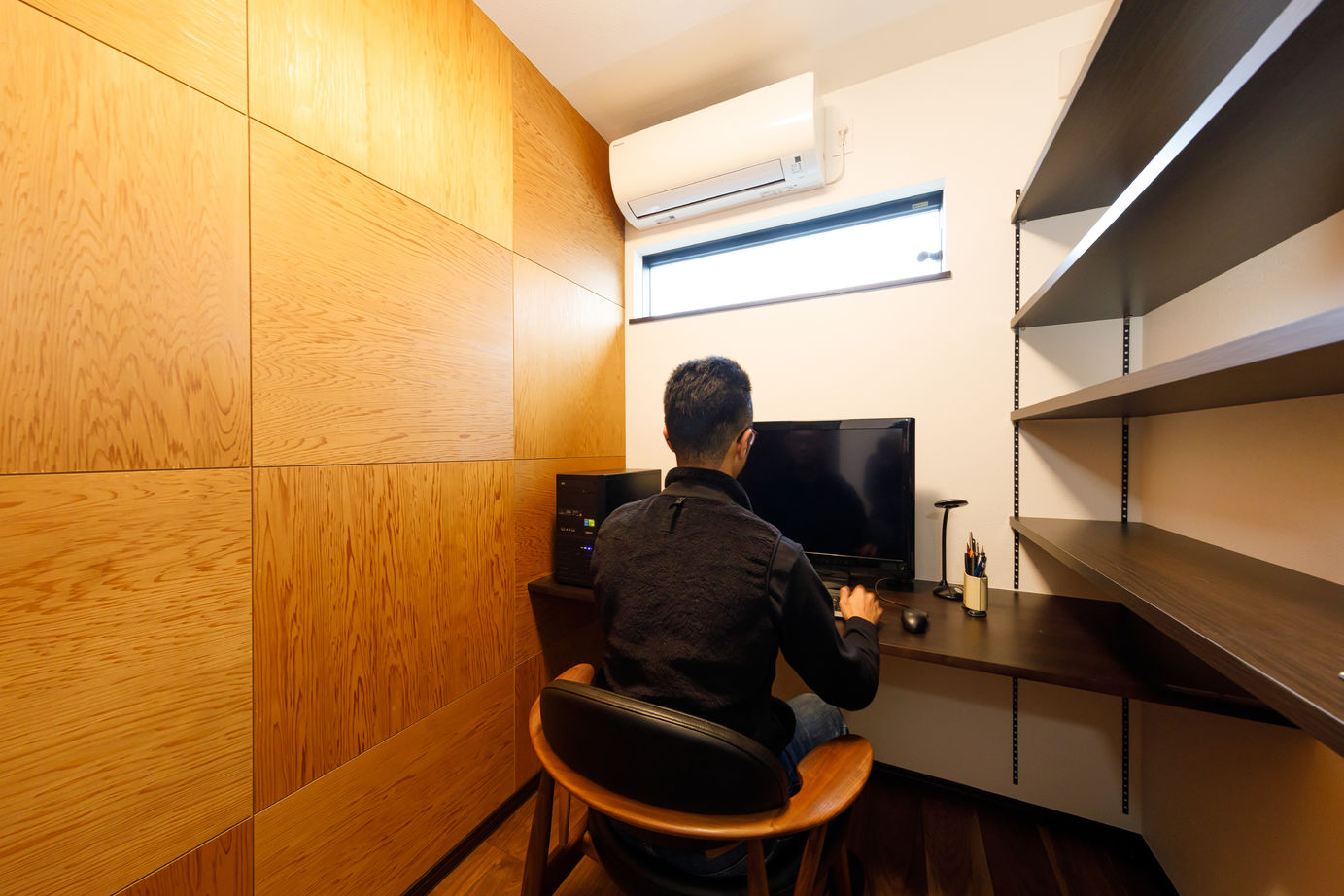 近藤建設 【2000万円台/30坪台/2階リビング/間取り図】オーバーハングな外観がスタイリッシュ。お店みたいな四角い家の建築実例画像9