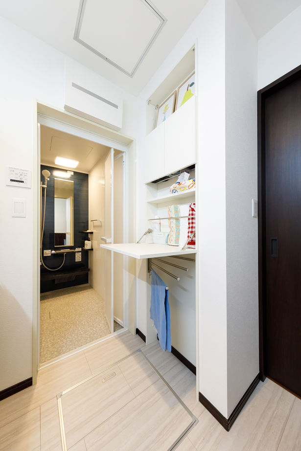 近藤建設 【2000万円台/30坪台/2階リビング/間取り図】オーバーハングな外観がスタイリッシュ。お店みたいな四角い家の建築実例画像18