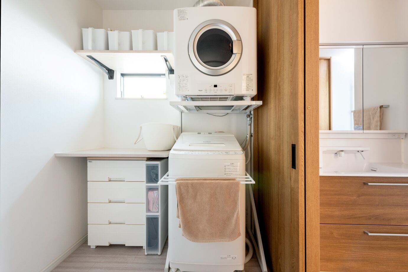 近藤建設 【3000万円台/60坪台/建て替え/間取り図】室内でつながる平屋と2階建て。程よい距離感が嬉しい二世帯住宅の建築実例画像9