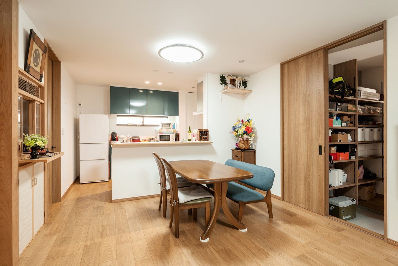 近藤建設 【3000万円台/60坪台/建て替え/間取り図】室内でつながる平屋と2階建て。程よい距離感が嬉しい二世帯住宅の建築実例画像15