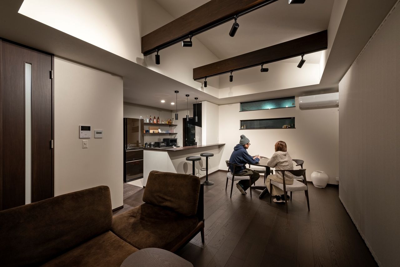 近藤建設 【平屋/2000万円台/30坪台/バリアフリー/間取り図】造作カウンターでお酒を楽しむ。スタイリッシュ外観の家の建築実例画像3